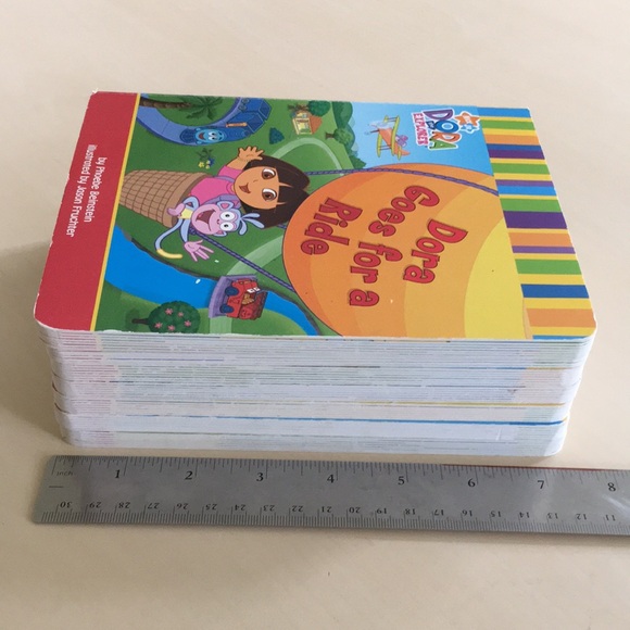 11 Dora the Explorer Nickelodeon Nick Jr Lot (7 Board Books + 4 softcover books) - Picture 5 of 15